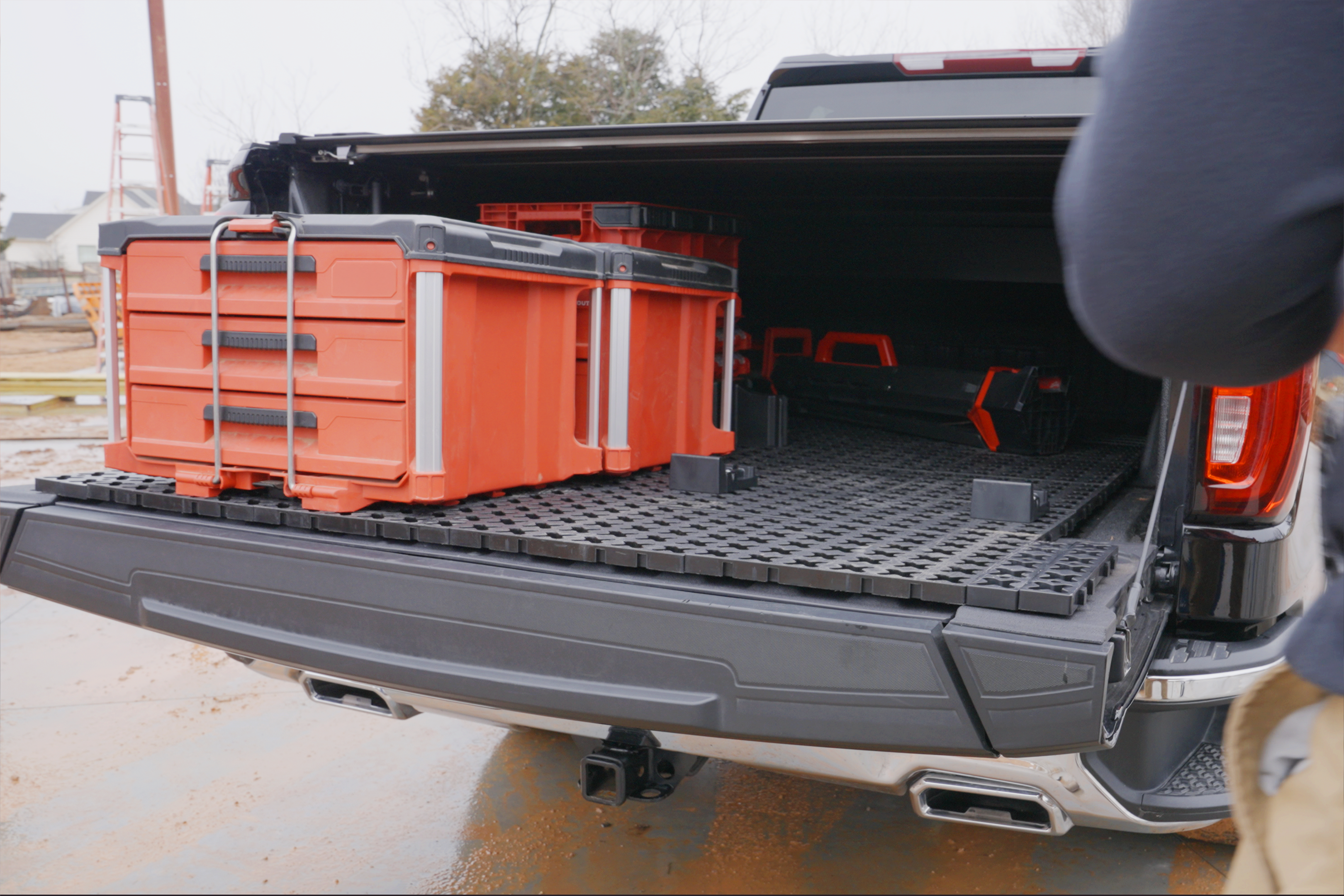 Tight-Fit Adapter Anchors: The Ultimate Modular Truck Bed Organizer for Tool Boxes